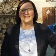 Laureata in lingue offre lezioni di Inglese a studentə della scuola superiore di primo e secondo grado